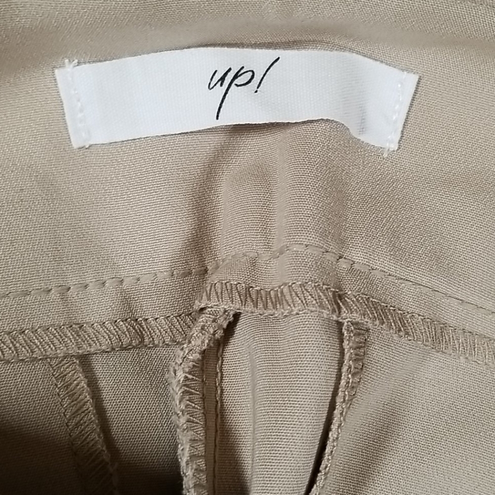 UP! Thin Credible! Women's Fit Pull On Dress Pants Size 16 Beige - Picture 6 of 6
